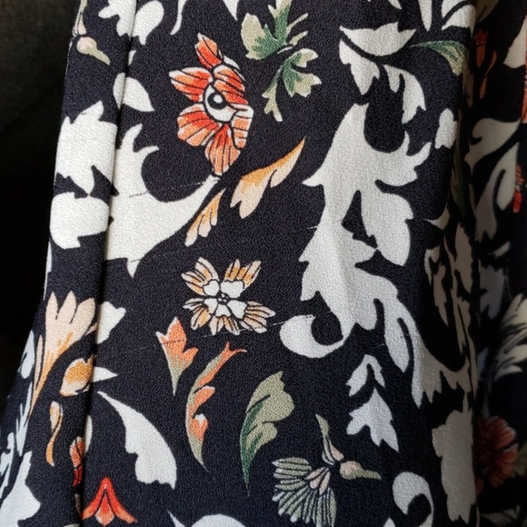 Zara Keyhole back sleeveless dress - Picture 5 of 8